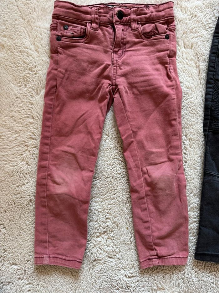 Lot 2 jeans 3 ans - photo numéro 2