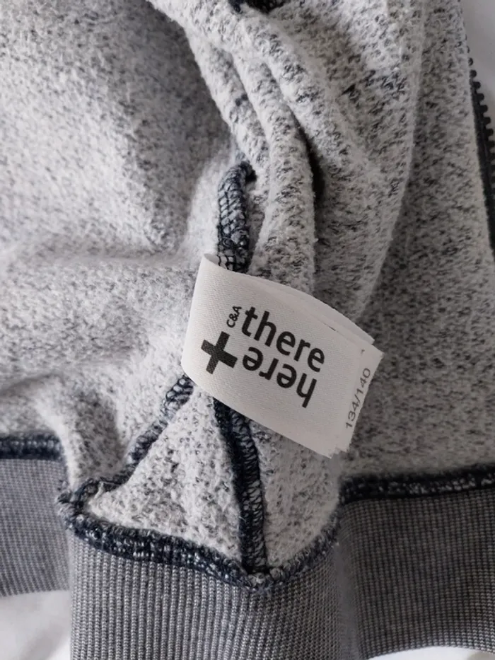 Gilet zippée capuche garçon 10 ans C&A - photo numéro 6