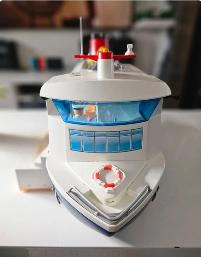 Playmobil Bateau de croisière + scène artiste + moteur - photo numéro 6