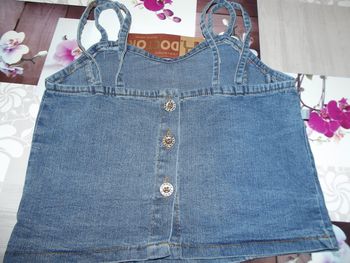 Haut fille 4 ans neuf