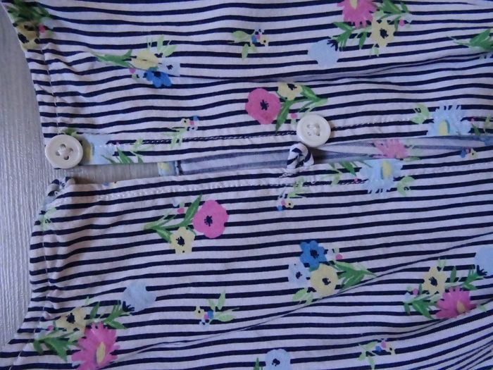 Combi short Primark - 5~6 ans - photo numéro 4