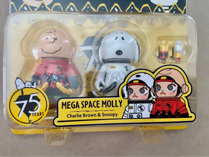 Pop Mart Mega Space Molly 100% x Peanuts - photo numéro 4