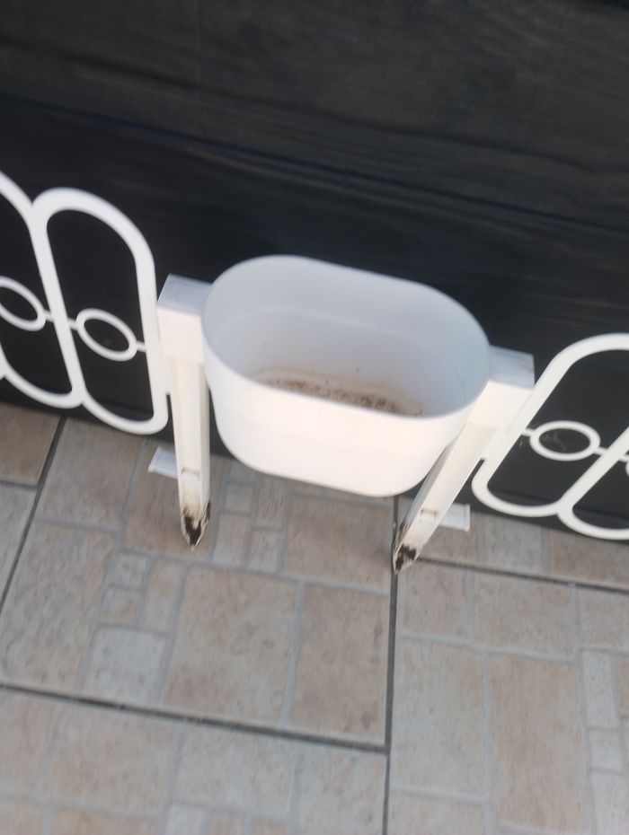 Bordure de jardin blanche modulable avec bac à fleurs - photo numéro 6