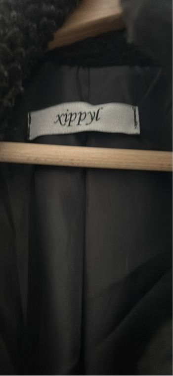 Manteau bouclettes noir