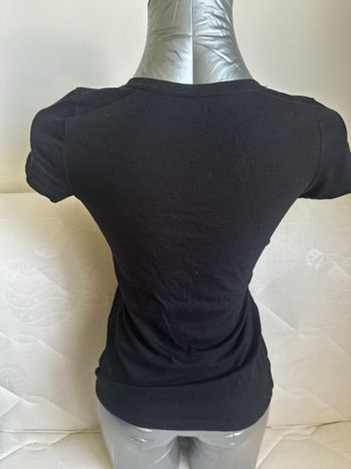 Top noir - photo numéro 4