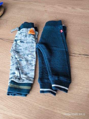 Lot 2 joggings 6 mois