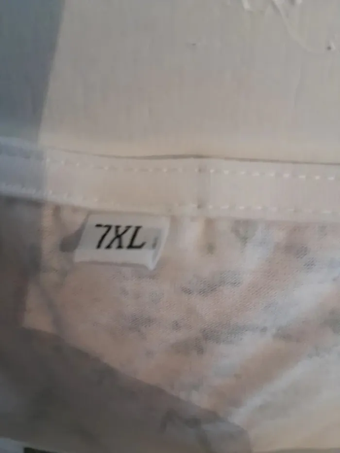 Haut blanc à thème floral, taille 7XL, manches courtes - photo numéro 4