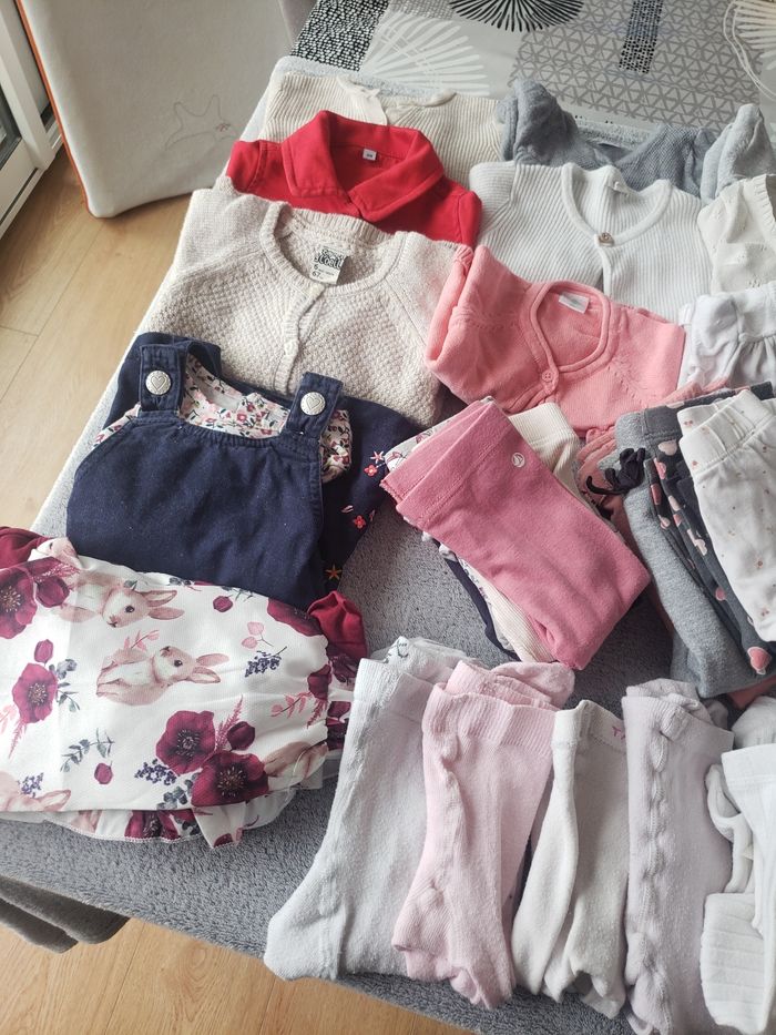Lot de vêtements 3/6 mois - photo numéro 2