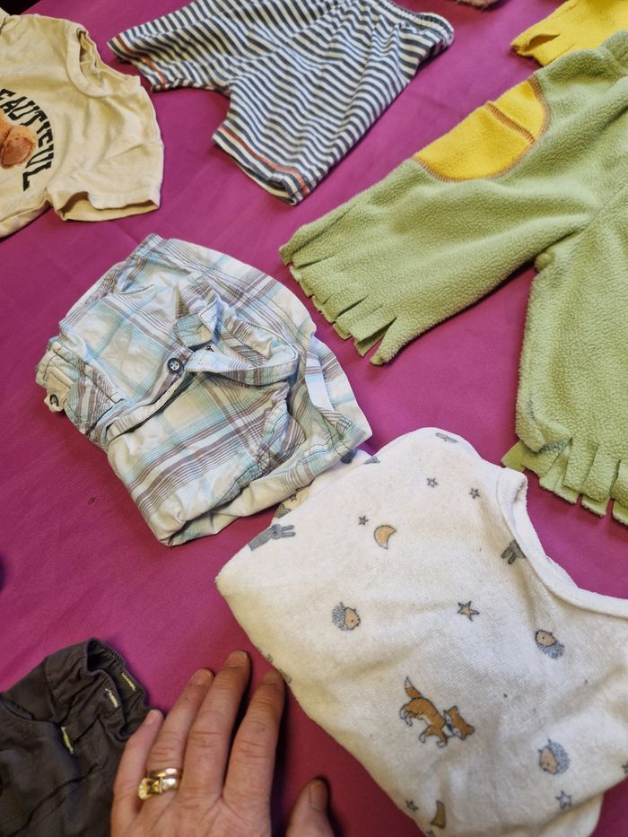 Lot vêtements 6mois garçon N 23 - photo numéro 3