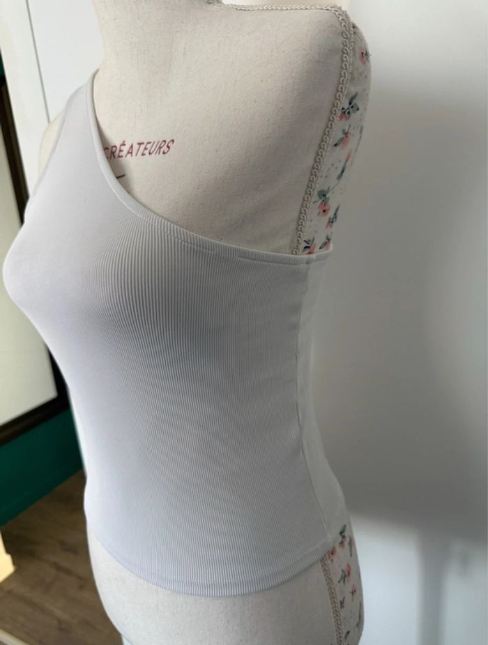 Top asymétrique blanc Stradivarius M - photo numéro 4