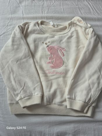 Pull lapin rose