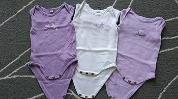 Lot 3 bodies manches longues 6 mois