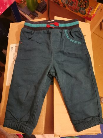 Pantalon epais 12 mois