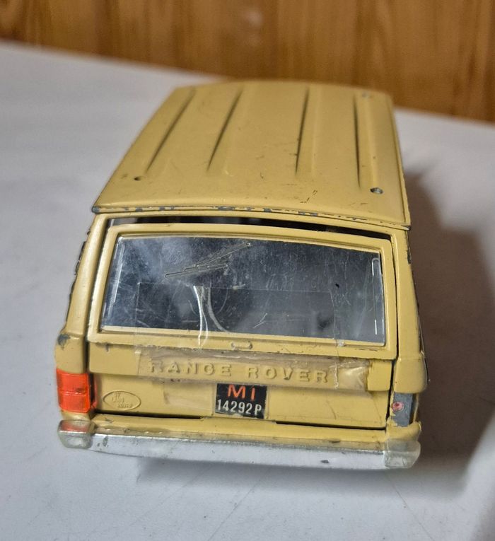 Bburago range rover safari beige 1/25 vintage miniature - photo numéro 4
