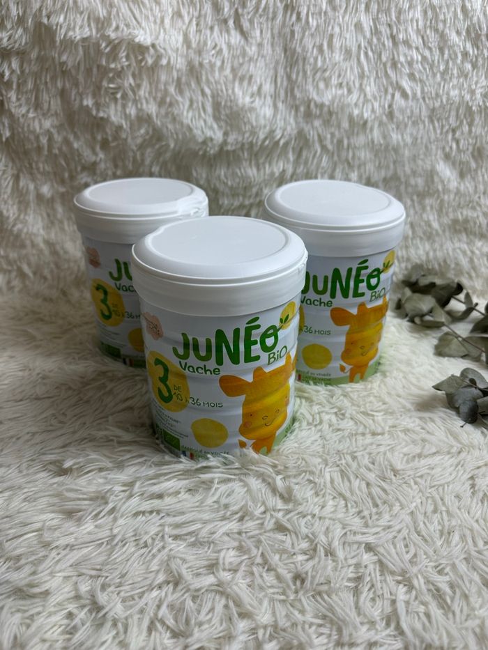 Lot de 3 boîtes de lait de vache Juneo 3eme âge - photo numéro 2