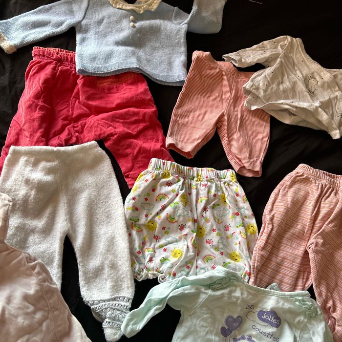 Lot vêtement bébé fille 1 mois - photo numéro 1