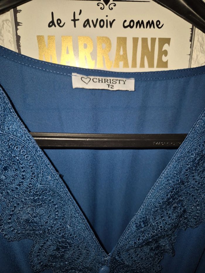 Magnifique robe bleue broderie et boutons col V Christy taille 2 44/46 - photo numéro 5