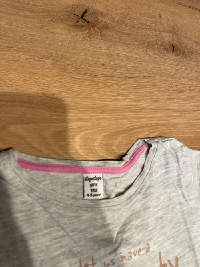 T shirt - photo numéro 2