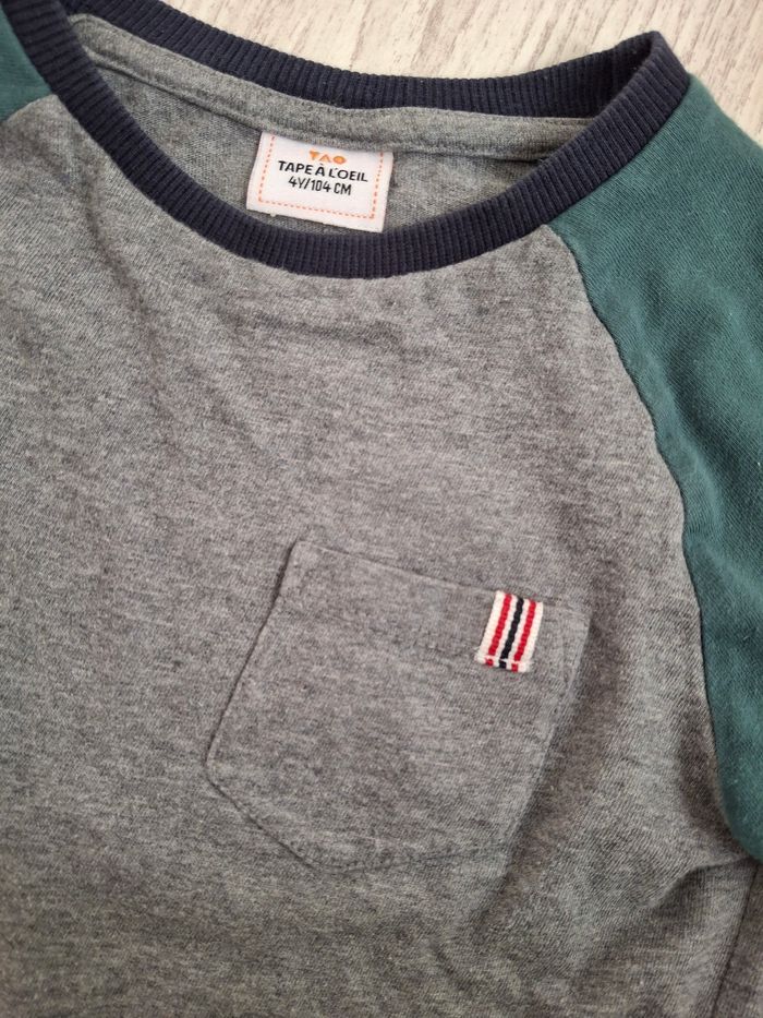 Haut/tee-shirt garçon gris/vert Tape à l’œil/TAO - 4 ans - photo numéro 3