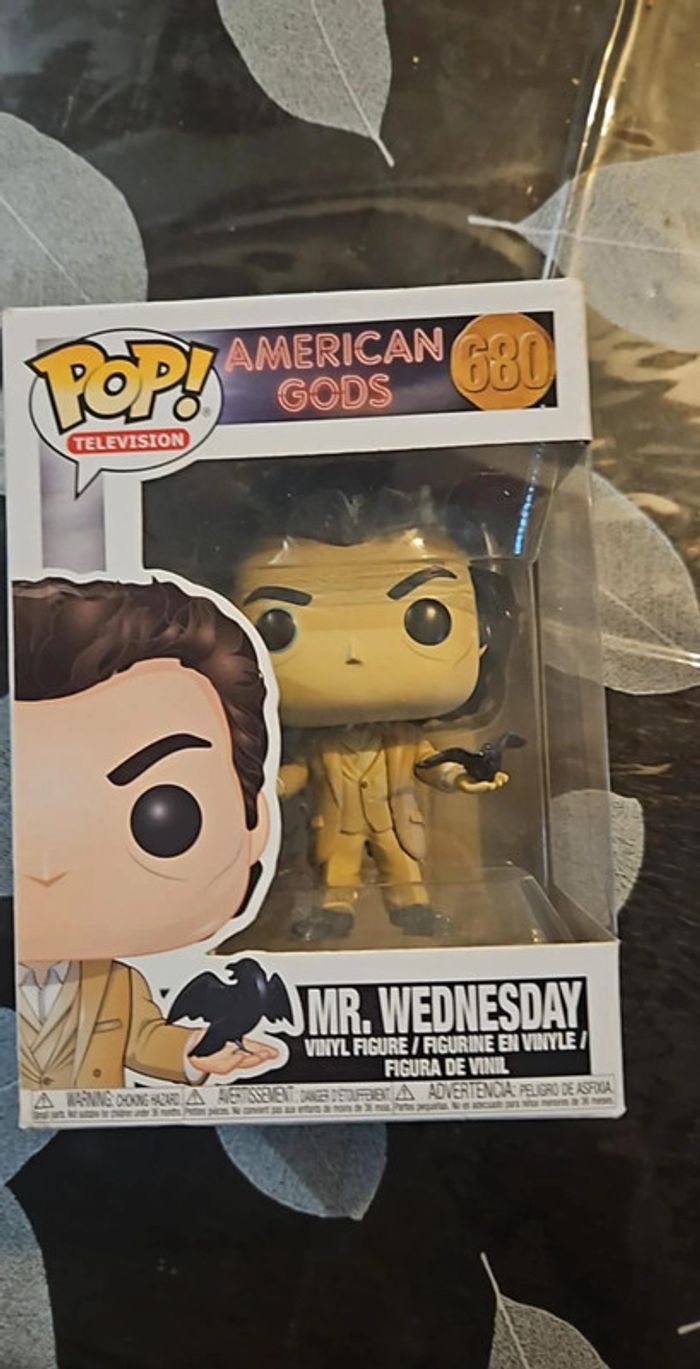 Funko pop 680 MR wednesday