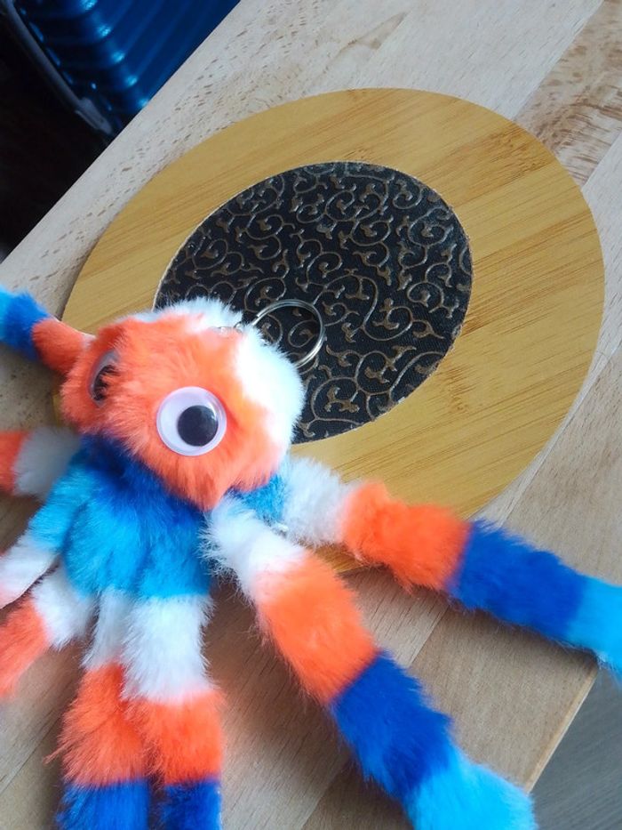 Peluche poulpe pieuvre - photo numéro 3