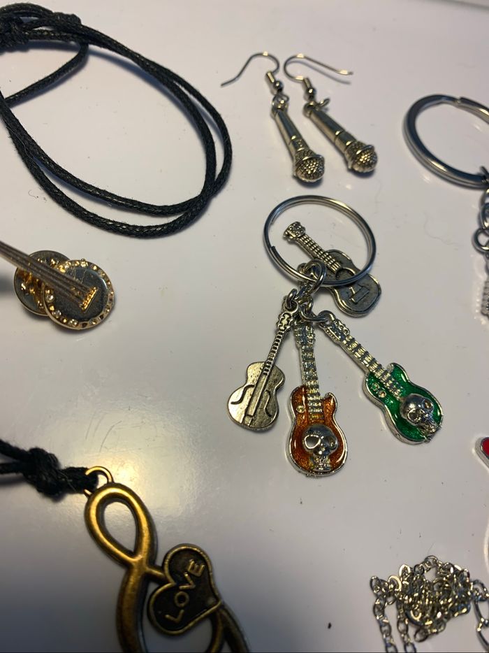 Lot bijoux accessoires musique - photo numéro 3