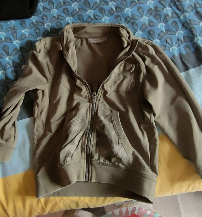 Pull garçon 8/10ans