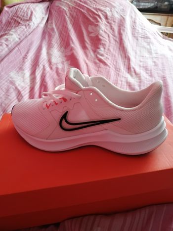 Basket Nike taille 40