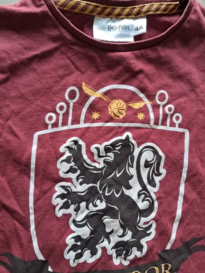 T-shirt harry Potter griffondor - photo numéro 2