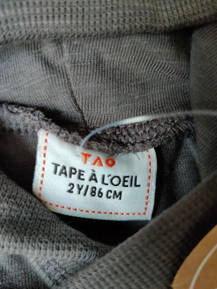 Tee-shirt manches longues taille 2 ans - photo numéro 2