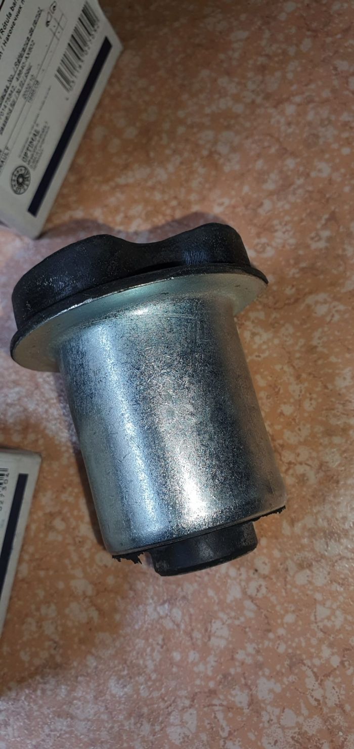 Cylindres bloc suspension support essieu - photo numéro 3