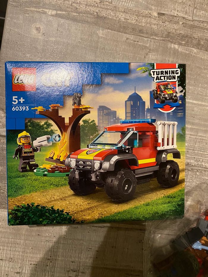Lego pompiers 60393 et 30585 neuf  lot - photo numéro 2