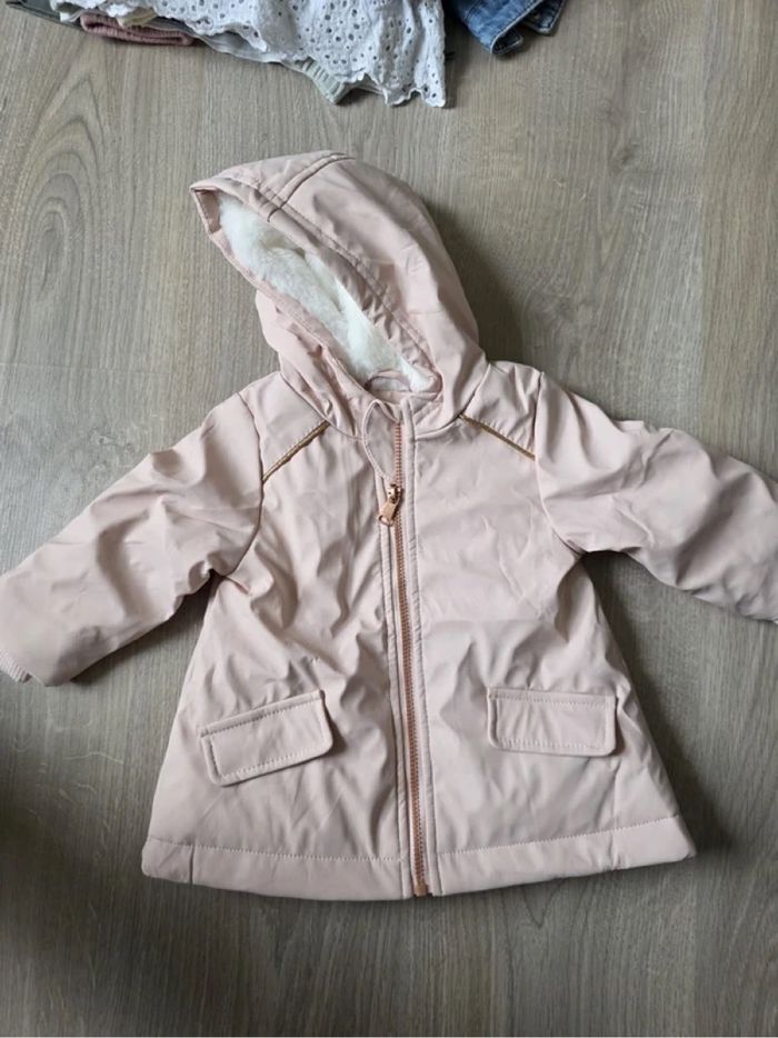 Parka rose deperlante