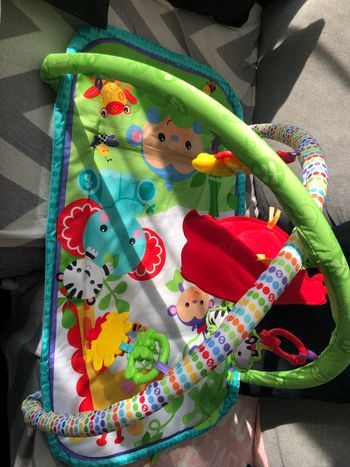 Tapis d’éveil Fisher price
