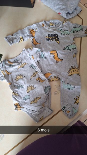 Lot pijamas 6 mois