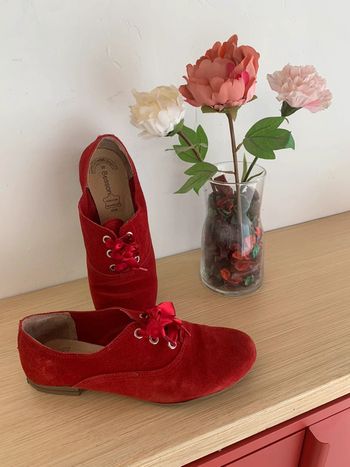 Derbies rouges T38