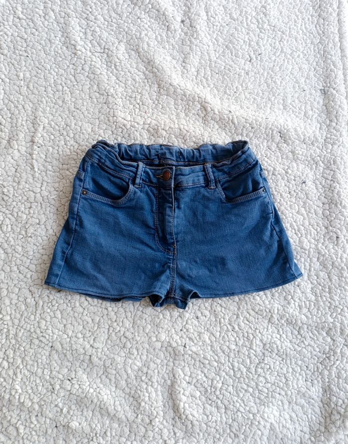 Short en jean souple bleu mignon marine bouton zip