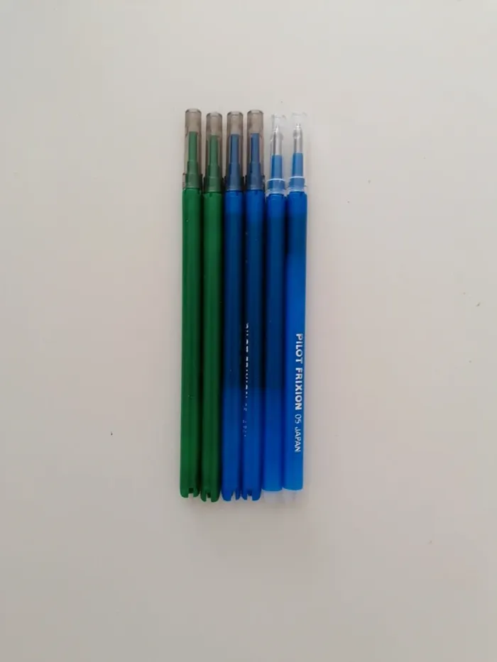 Lot recharges frixion 0,5 mm
