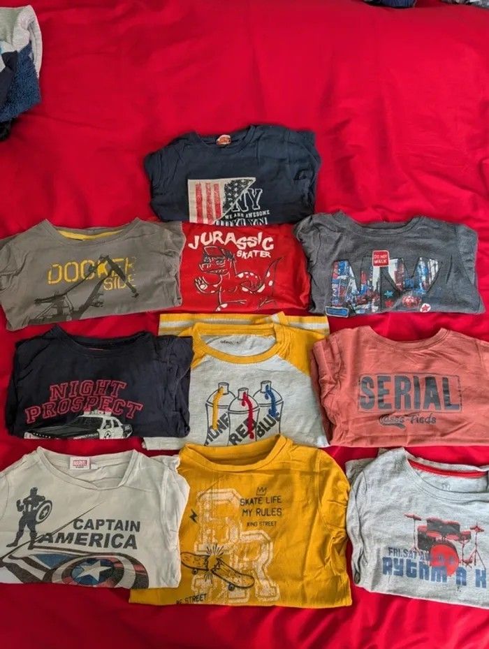 Lot tee-shirts 5 ans - photo numéro 2