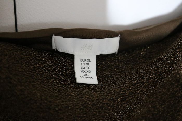 H&M - Robe marron foncé scintillant - photo numéro 5