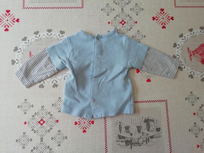 Tee shirt 3 mois - photo numéro 2