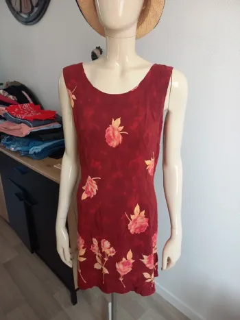 Robe d'été bordeaux S/M