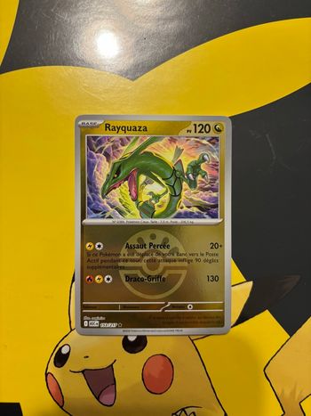 Rayquaza 153/217 – Héros Transcendants – Near Mint