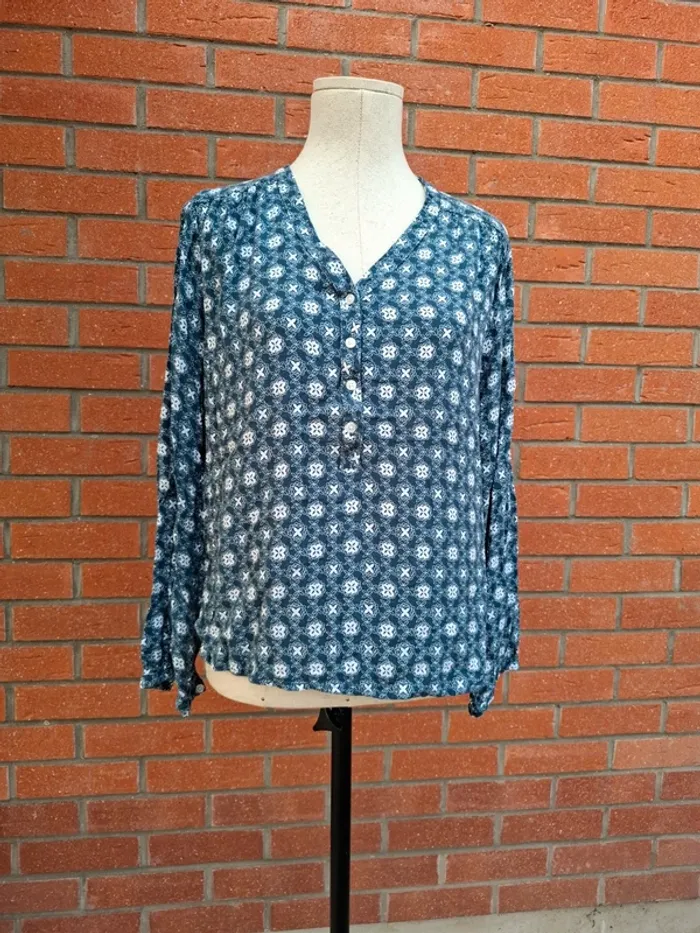 Blouse a motif T44