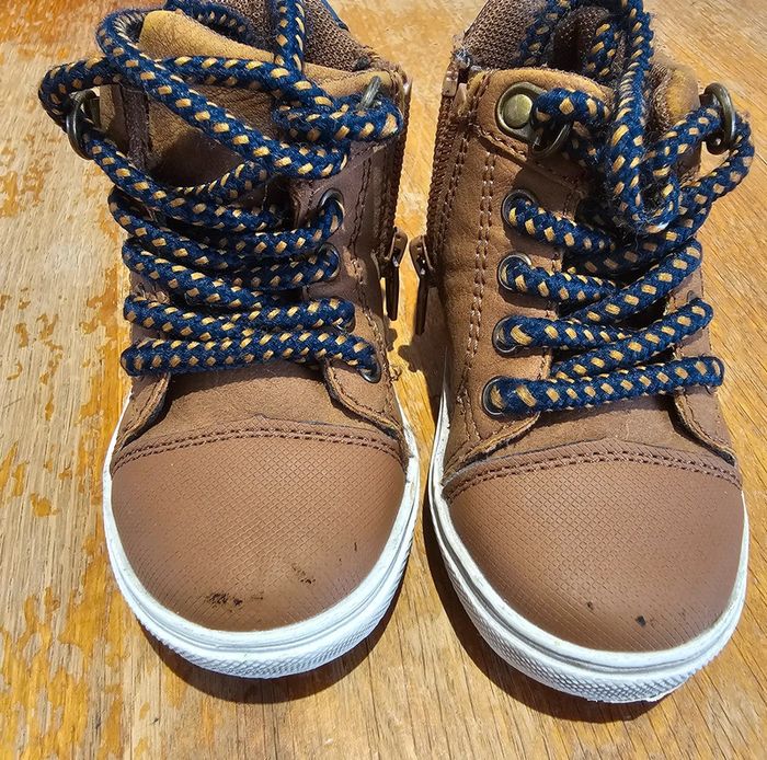 Chaussure montante taille 20 - photo numéro 6