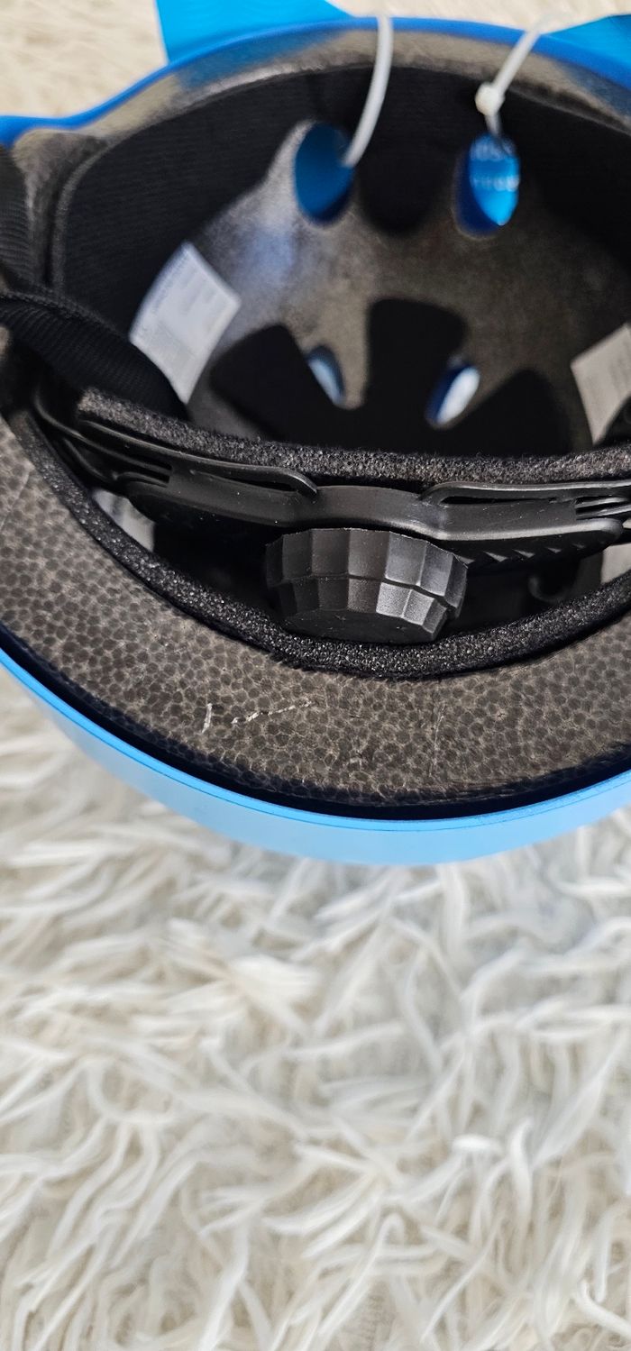 Casque de vélo enfant Olympique de Marseille Neuf - photo numéro 5
