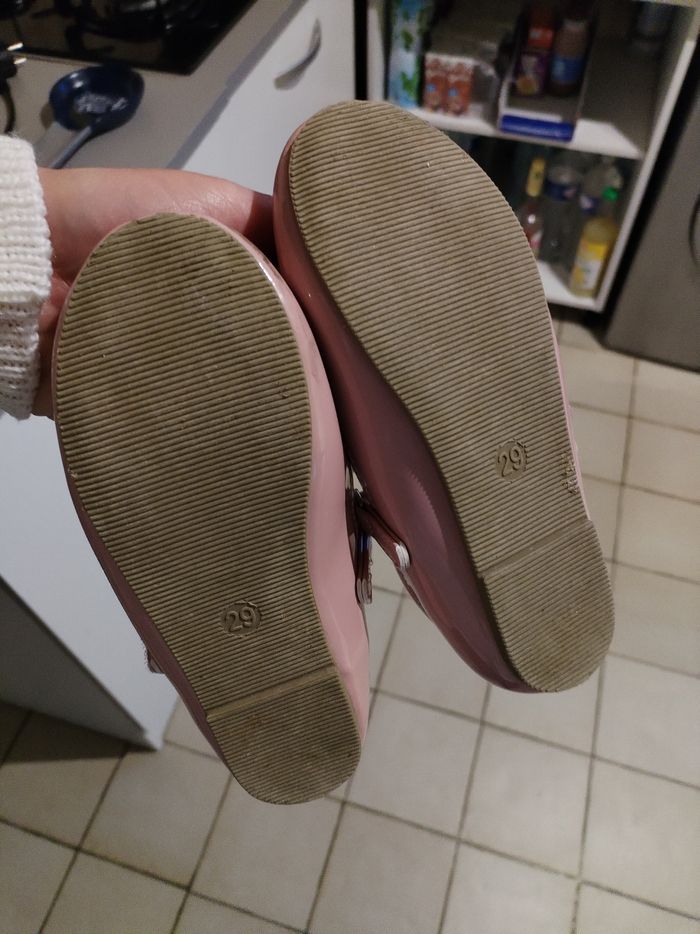 Chaussures vernies 29 neuves - photo numéro 6