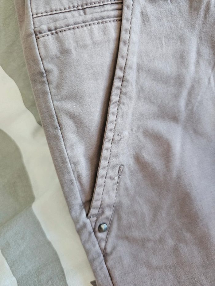 Chino Ddp taille 42 - photo numéro 6