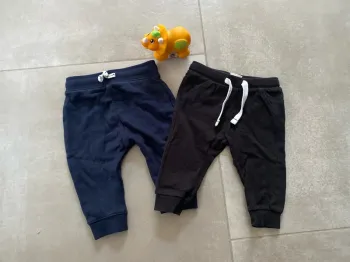 Lot joggings 6 mois