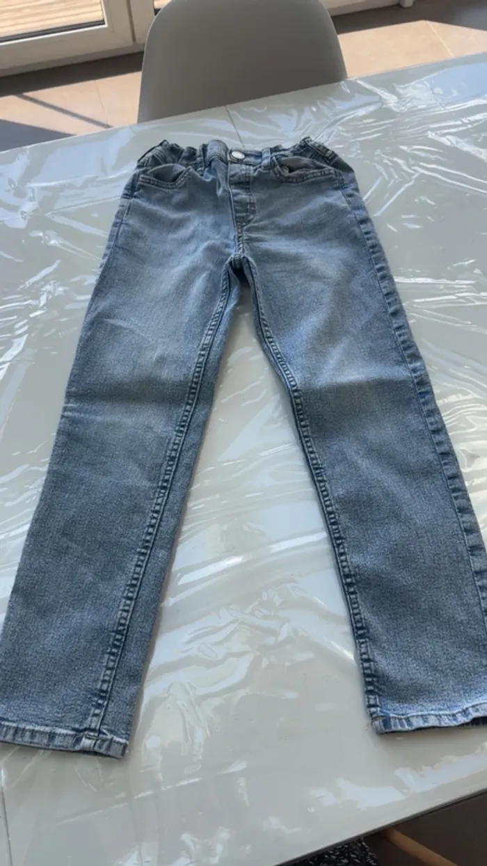 Jean H&M – Taille 7 ans – Excellent état